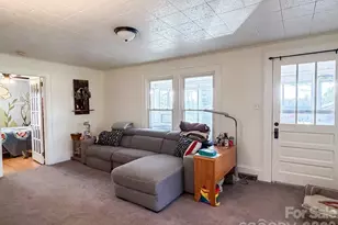 4363 Section House Rd, Hickory, NC 28601 - Photo 10