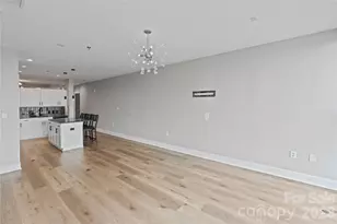 333 W Trade St, Charlotte, NC 28202 - Photo 6