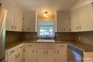 171 Orchard Ln, Statesville, NC 28677 - Photo 4