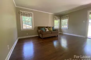 171 Orchard Ln, Statesville, NC 28677 - Photo 2