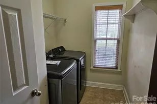 4617 Brookwood Rd, Charlotte, NC 28215 - Photo 4