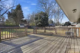 3728 Delgany Dr, Charlotte, NC 28215 - Photo 4