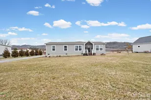 1796 Pilot Mountain Rd, Hendersonville, NC 28792 - Photo 8