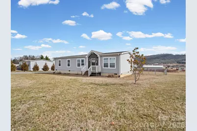 1796 Pilot Mountain Road, Hendersonville, NC 28792 - Photo 2