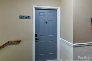 9145 McDowell Creek Ct, Cornelius, NC 28031 - Photo 4