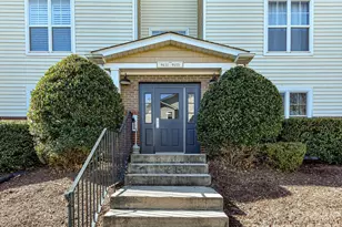 9145 McDowell Creek Ct, Cornelius, NC 28031 - Photo 2