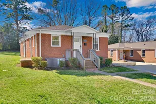 2607/2609 Celia Ave, Charlotte, NC 28216 - Photo 2