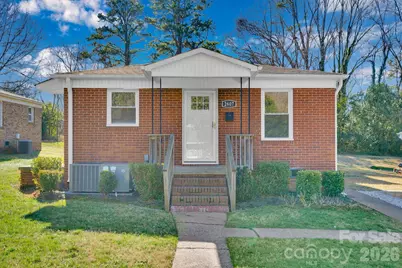 2607/2609 Celia Avenue, Charlotte, NC 28216 - Photo 1