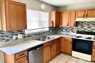 12151 Brownestone View Dr, Charlotte, NC 28269 - Photo 10