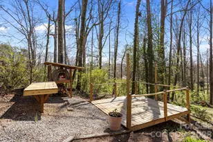 411 Overhill Dr, Hendersonville, NC 28792 - Photo 6