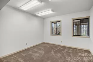 411 Overhill Dr, Hendersonville, NC 28792 - Photo 22