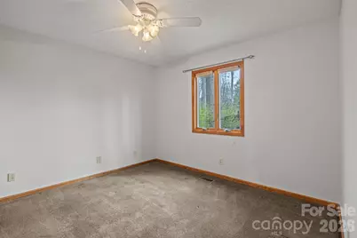 411 Overhill Drive, Hendersonville, NC 28792 - Photo 16