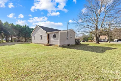 2195 Charlotte Highway, Mooresville, NC 28115 - Photo 14
