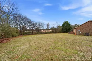 1118 St Michaels Dr SE, Conover, NC 28613 - Photo 30