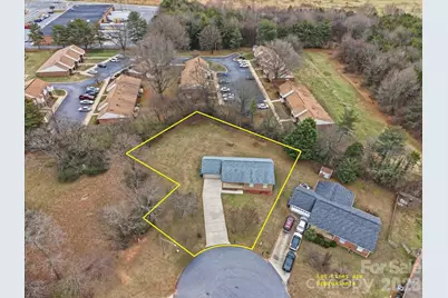 1118 St Michaels Drive SE, Conover, NC 28613 - Photo 4