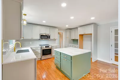 110 Scottsmoor Drive, Charlotte, NC 28214 - Photo 8