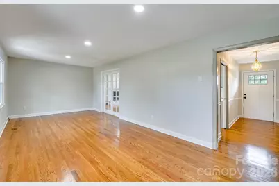 110 Scottsmoor Drive, Charlotte, NC 28214 - Photo 16