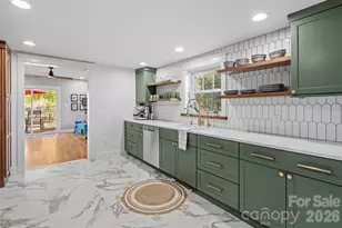 32 Youngs Cove Rd, Candler, NC 28715 - Photo 8