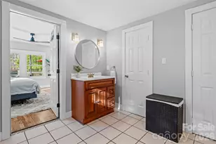 32 Youngs Cove Rd, Candler, NC 28715 - Photo 18