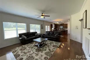 707 Five Leaf Ln, Waxhaw, NC 28173 - Photo 16