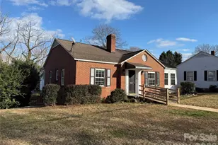 1474 12th St Dr NW, Hickory, NC 28601 - Photo 2