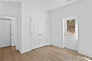 184 Cherry Spgs Ln, Asheville, NC 28804 - Photo 6