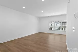 184 Cherry Spgs Ln, Asheville, NC 28804 - Photo 18