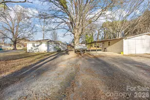 151 Central Ave, Norwood, NC 28128 - Photo 20