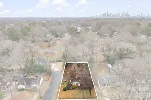 1001 Crestmere St, Charlotte, NC 28208 - Photo 4