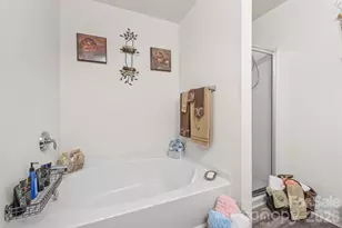 8920 Red Clay Ln, Charlotte, NC 28269 - Photo 16