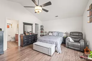 8920 Red Clay Ln, Charlotte, NC 28269 - Photo 14