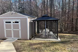 8920 Red Clay Ln, Charlotte, NC 28269 - Photo 28