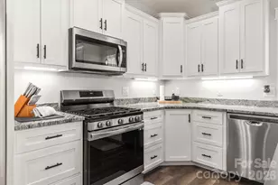 4555 Bristol Dr, Morganton, NC 28655 - Photo 4