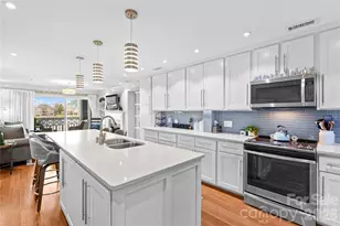 18789 Vineyard Point Ln, Cornelius, NC 28031 - Photo 6