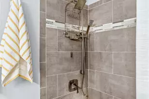 18789 Vineyard Point Ln, Cornelius, NC 28031 - Photo 14