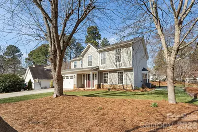 9800 Beaver Hollow Court, Charlotte, NC 28269 - Photo 2