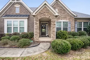 1002 Crismark Dr, Indian Trail, NC 28079 - Photo 2