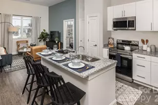 8424 N Tryon St, Charlotte, NC 28262 - Photo 16