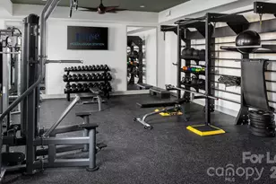 8424 N Tryon St, Charlotte, NC 28262 - Photo 8