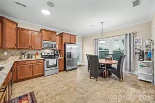 101 S Cromwell Dr, Mooresville, NC 28115 - Photo 6