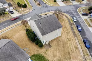 101 S Cromwell Dr, Mooresville, NC 28115 - Photo 24