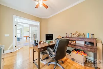 2073 Hambridge Avenue, Kannapolis, NC 28081 - Photo 6