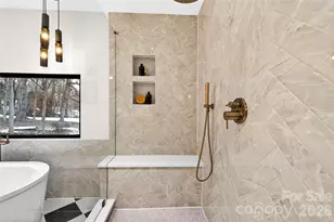 2011 E Barden Rd, Charlotte, NC 28226 - Photo 10