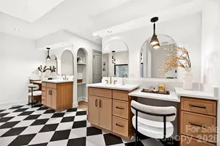 2011 E Barden Rd, Charlotte, NC 28226 - Photo 12