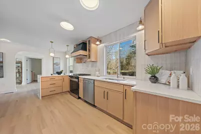 2011 E Barden Road, Charlotte, NC 28226 - Photo 18