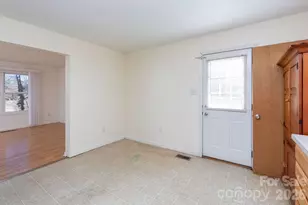 32 Rash Rd, Asheville, NC 28806 - Photo 8