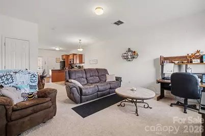 12728 Livengood Lane, Charlotte, NC 28269 - Photo 4