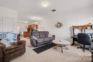 12728 Livengood Ln, Charlotte, NC 28269 - Photo 4