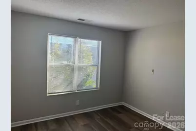 304 Hoskins Mill Lane #B, Charlotte, NC 28208 - Photo 8