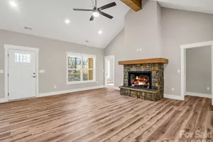 1057 Hawksbill Dr, Morganton, NC 28655 - Photo 14